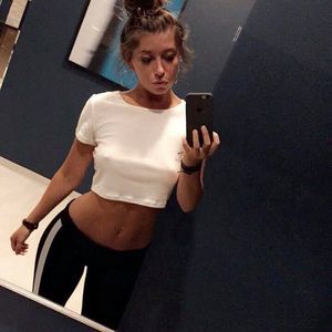 Meet your Posher, Ally